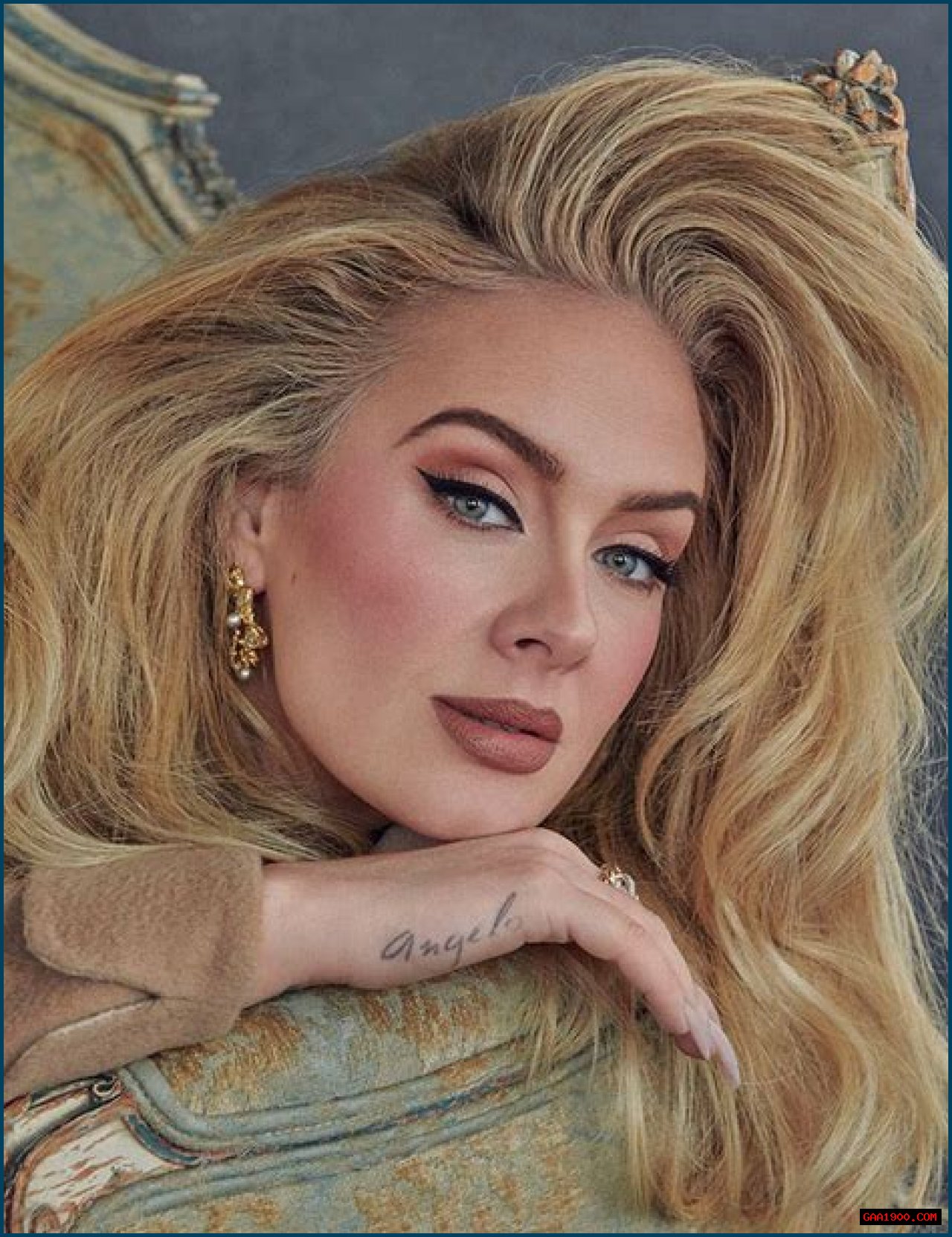 ADELE covers i-D: Read the interview