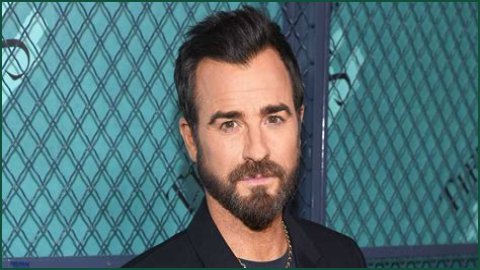 Justin Theroux's ‘Super Consistent’ Workout Routine Revealed By Trainer