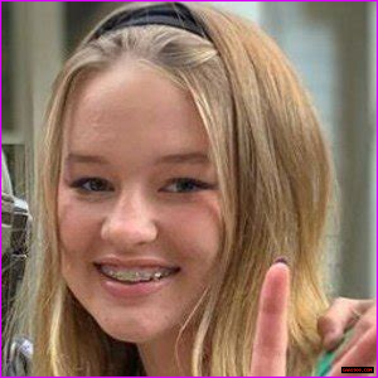 Lola Holderness - Bio, Age, Wiki, Facts and Family