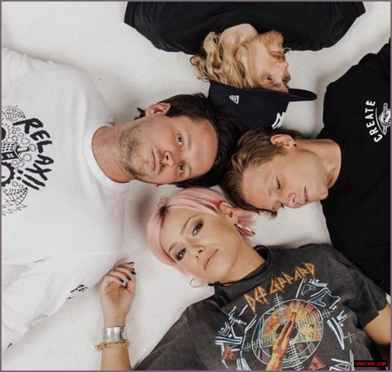 Tonight Alive: a new single on October 30th?
