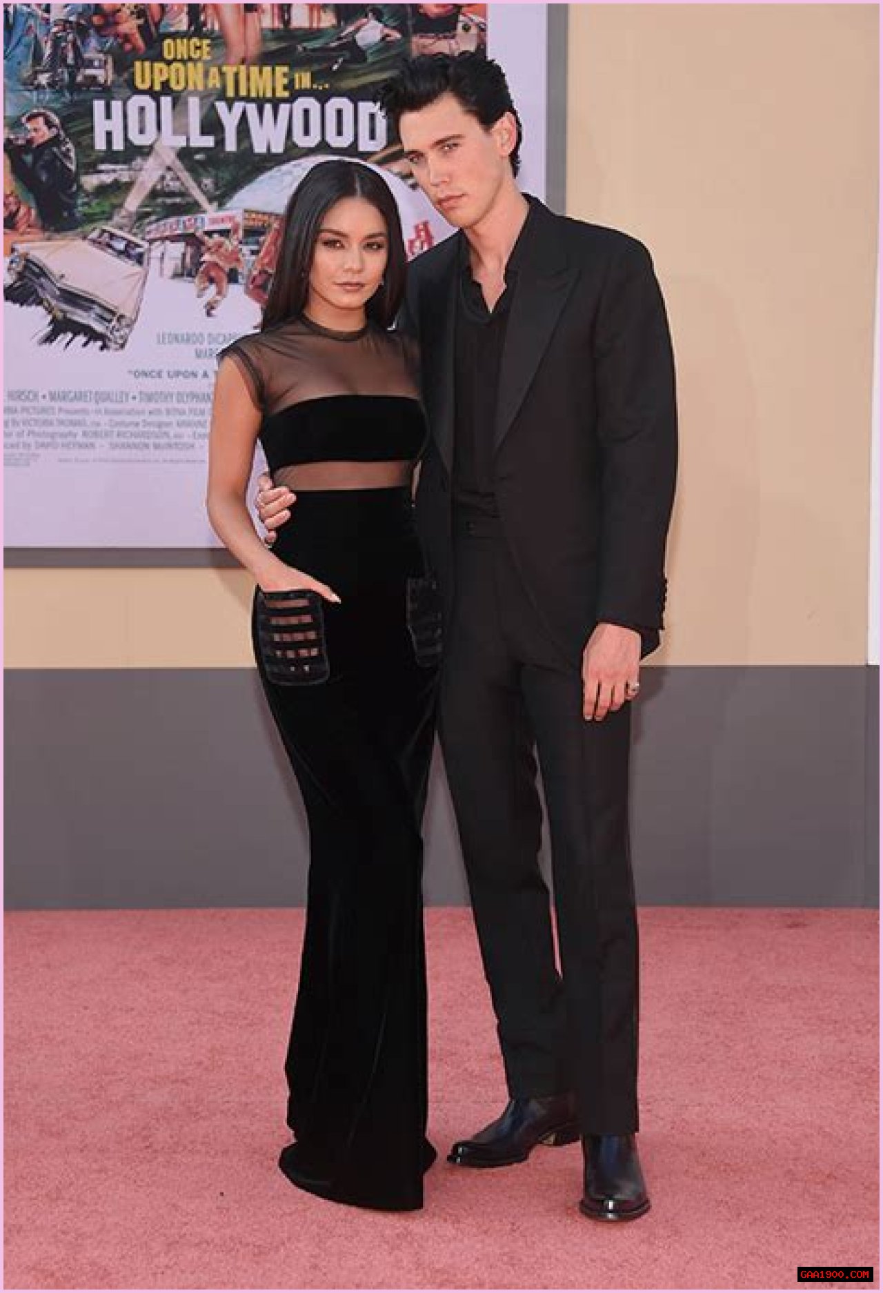 Who Is Cole Tucker? 5 Things About Vanessa Hudgens’ Mystery Man – Hollywood Life